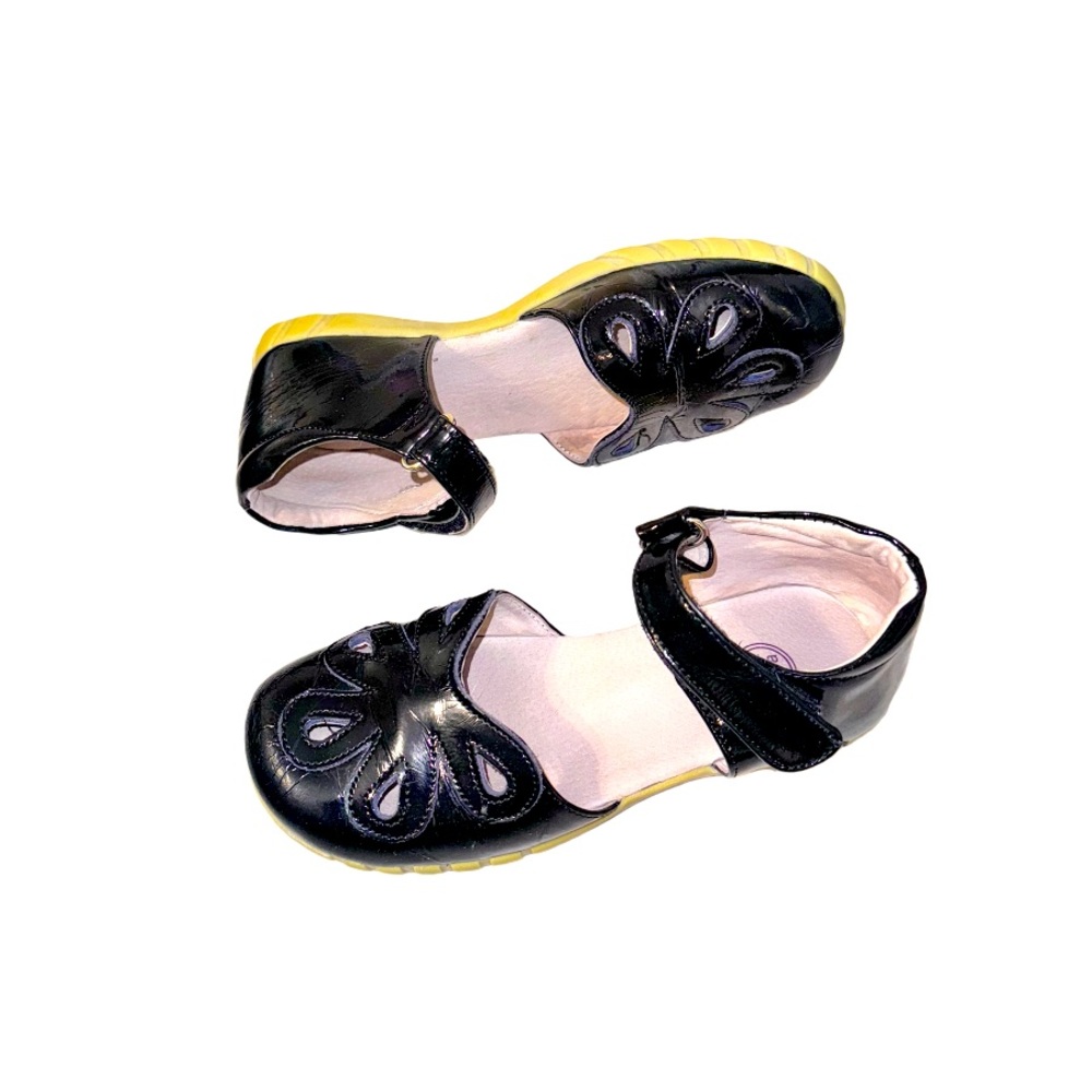 LIVIE & LUCA Black patent mary Jane dress shoes Girls size 1